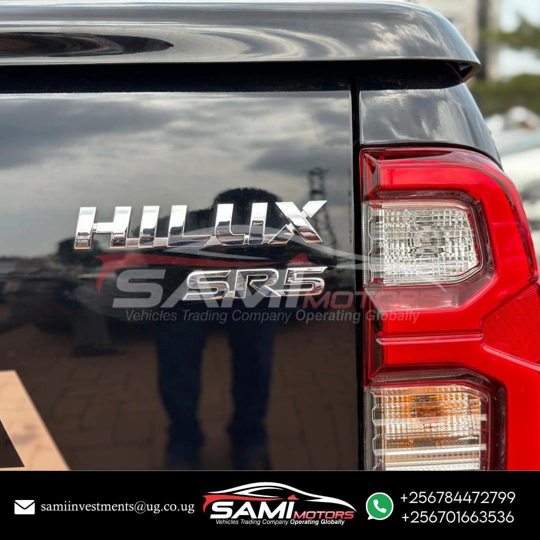 Toyota Hilux - 2021 - Image 5