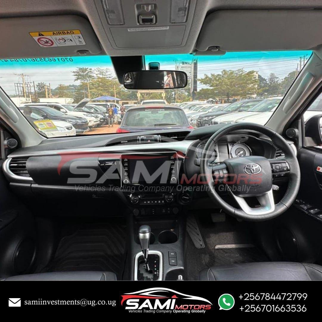 Toyota Hilux - 2021 - Image 14