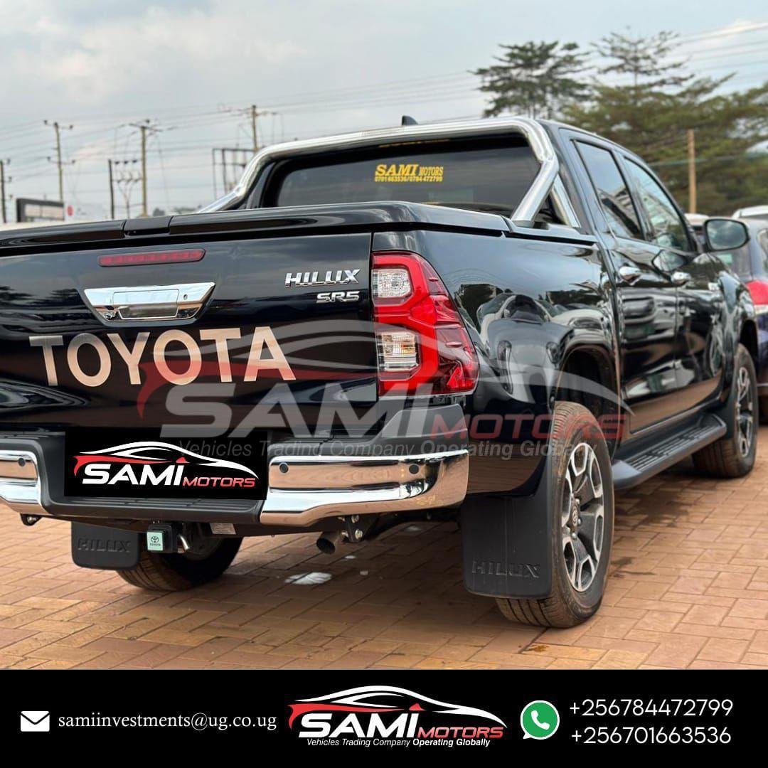 Toyota Hilux - 2021 - Image 17