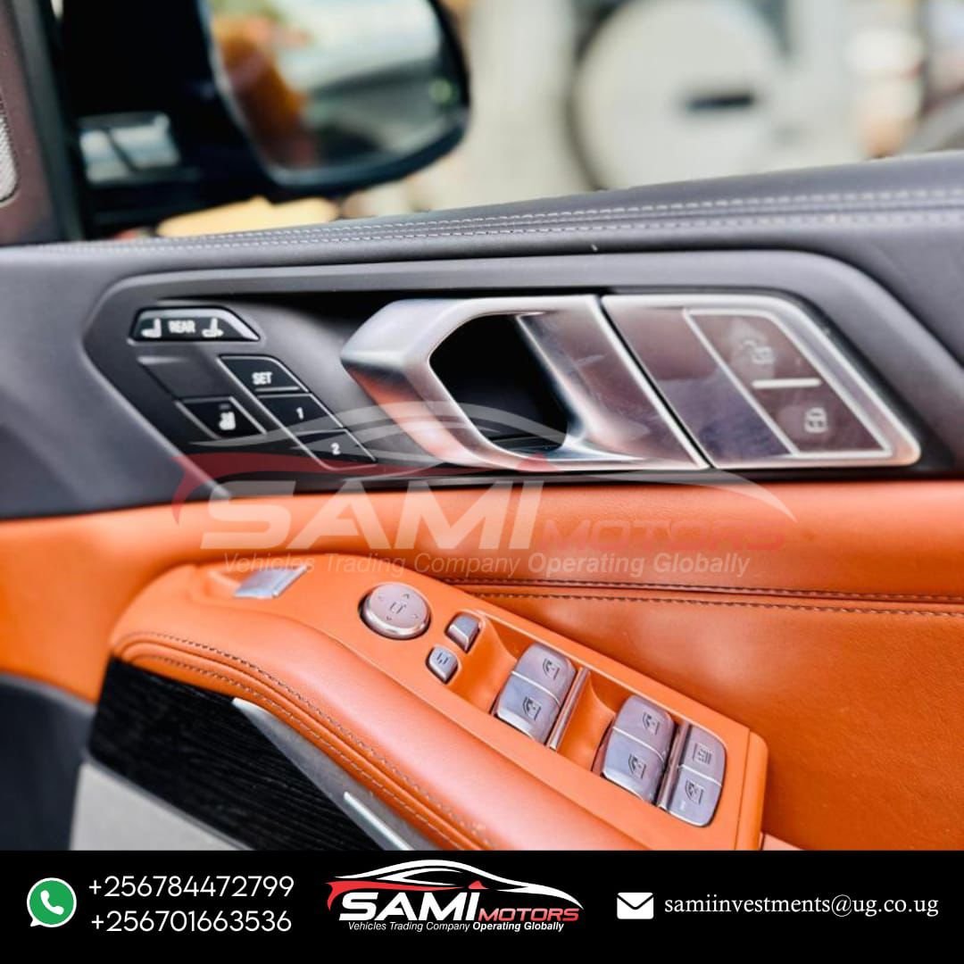 BMW X7 - 2021 - Image 18