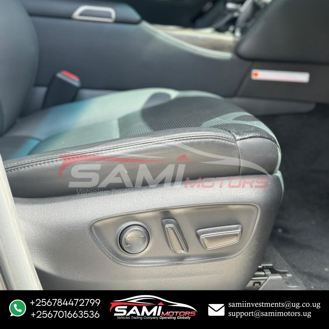 Toyota Land Cruiser Sahara ZX Full House - 2023 - Image 4