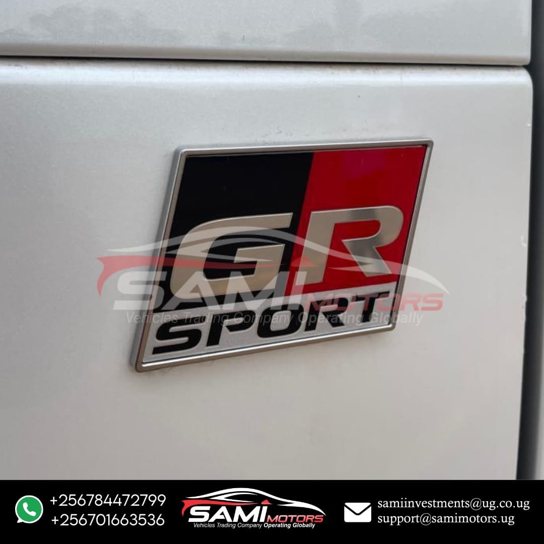 Toyota Land Cruiser GR Sport - 2024 - Image 20