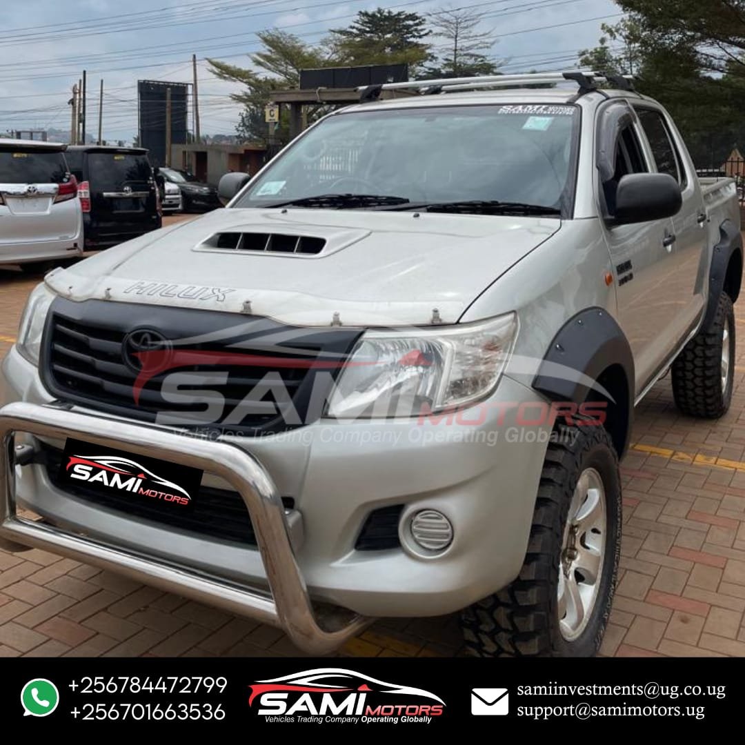 Toyota Hilux - 2013 - Image 2