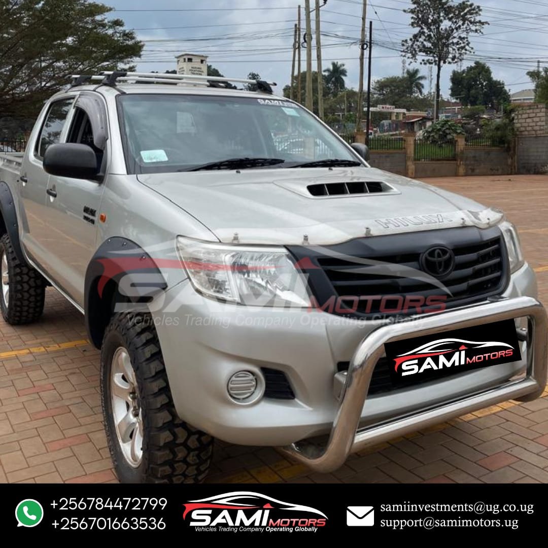 Toyota Hilux - 2013 - Image 4