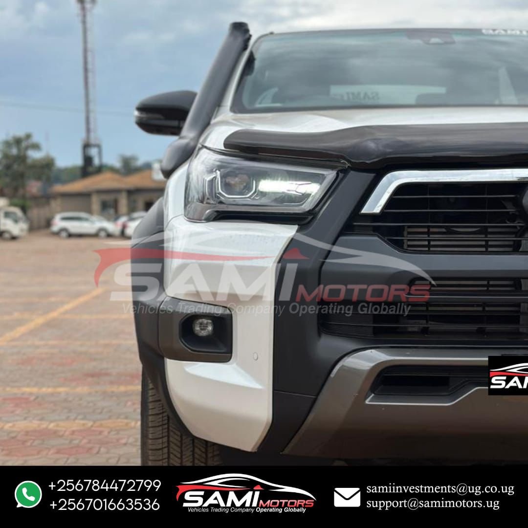 Toyota Hilux Rogue - 2023 (2) - Image 3