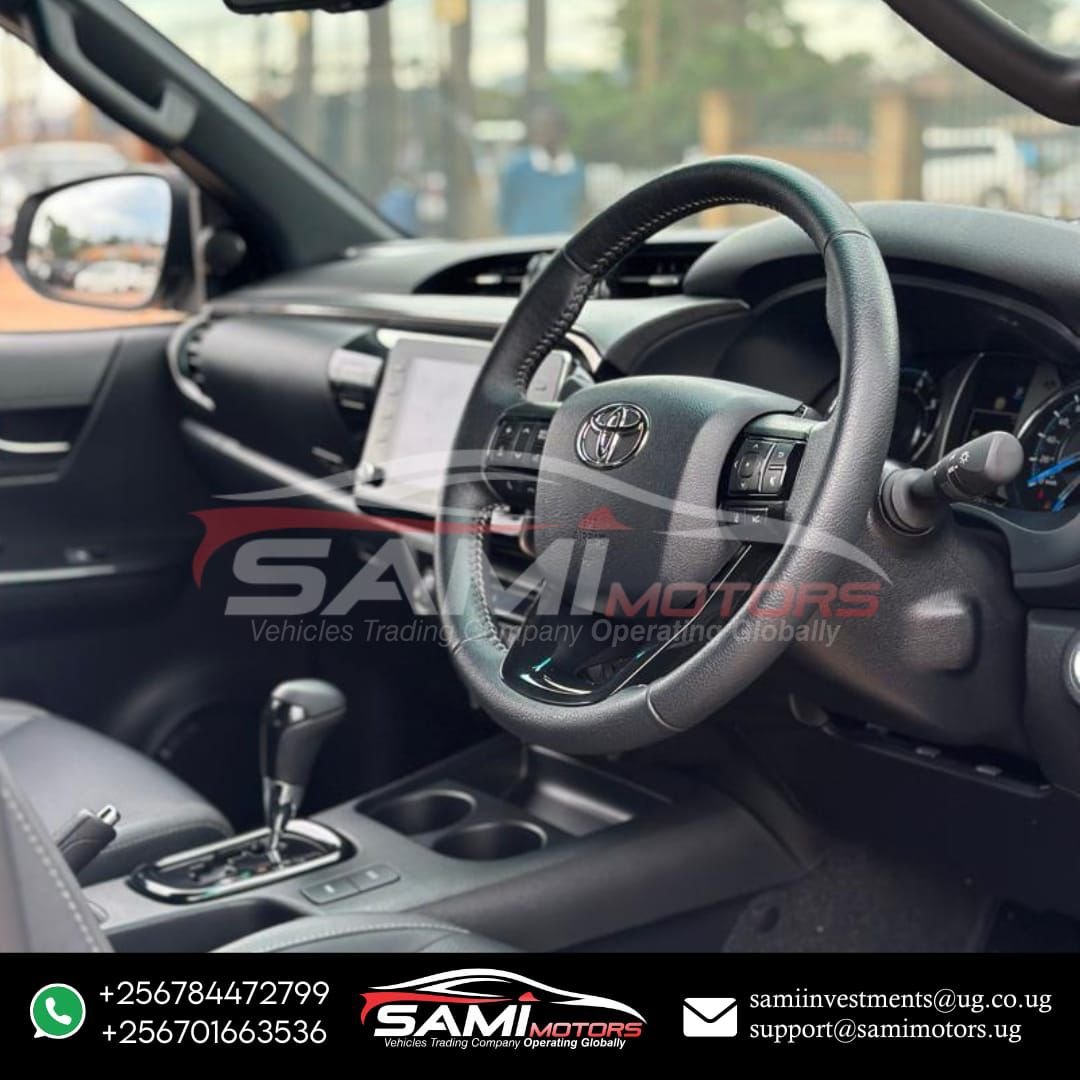 Toyota Hilux Rogue - 2023 (2) - Image 13