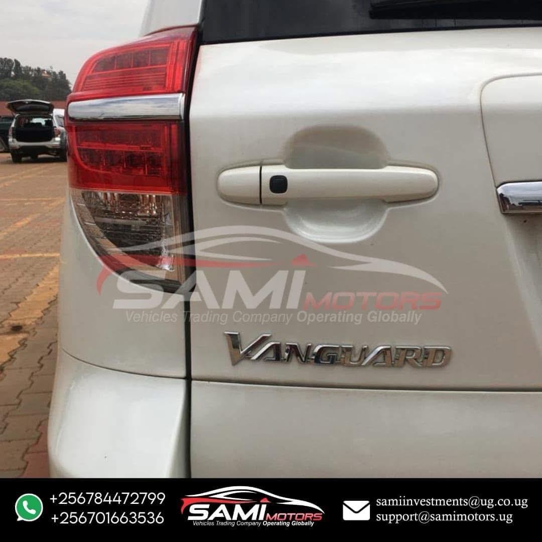 Toyota Vanguard - 2011 - Image 8