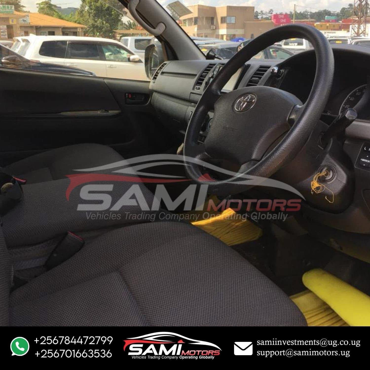 Toyota Hiace - 2012 - Image 5