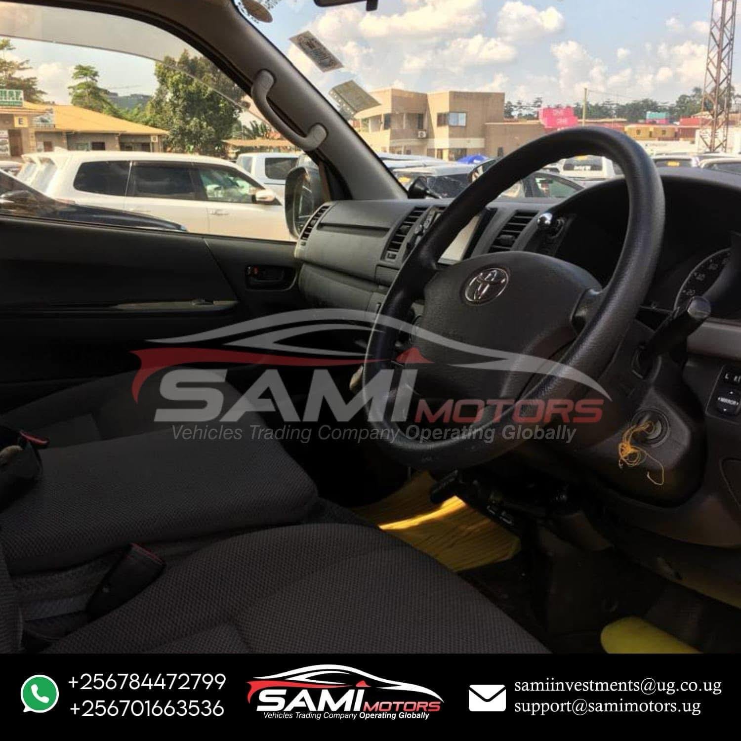 Toyota Hiace - 2012 - Image 10