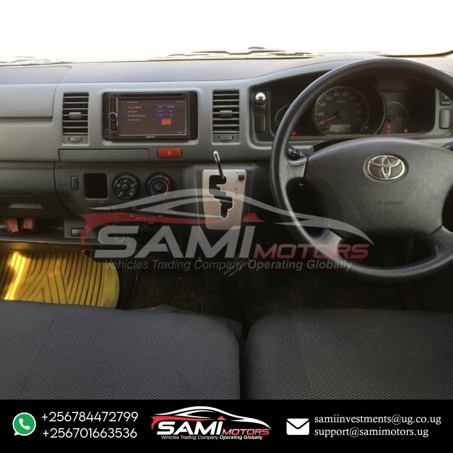 Toyota Hiace - 2012 - Image 12