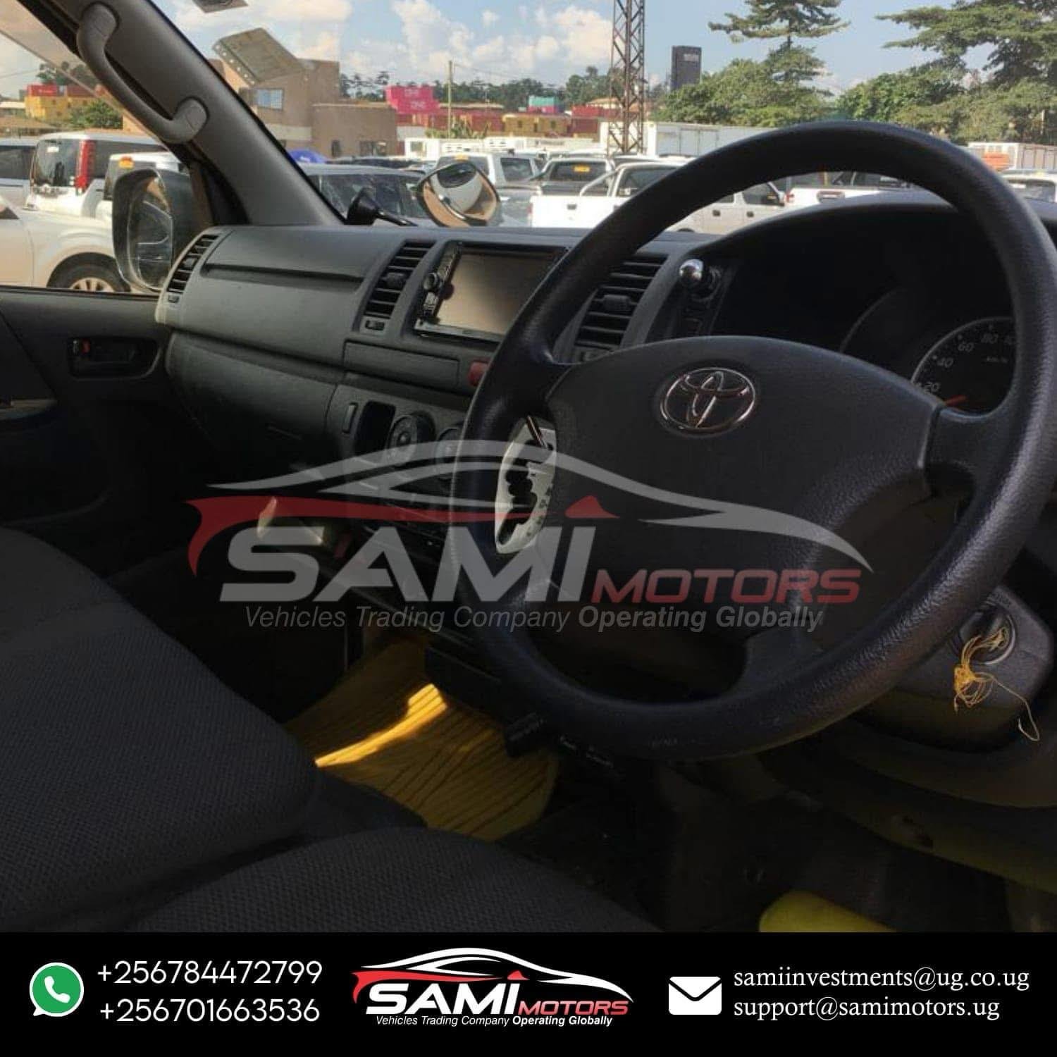 Toyota Hiace - 2012 - Image 13